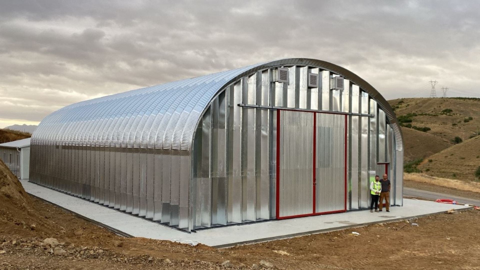 Çelik Depo-Hangar